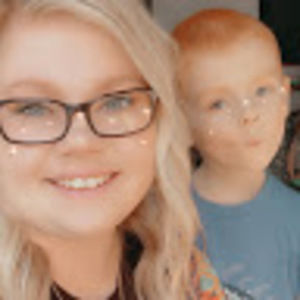 Meet your Posher, Raegan